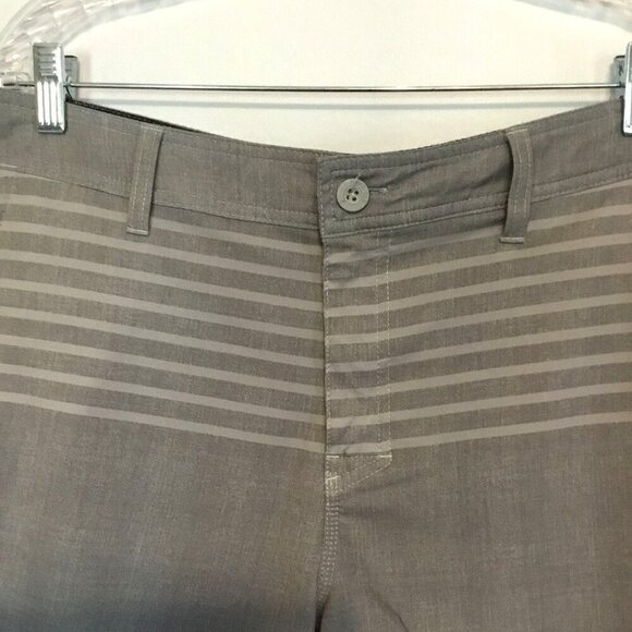 Hang Ten Men's Board Shorts Gray Stripes Size 34 Four Pockets Belt Loops Pockets - Picture 2 of 10